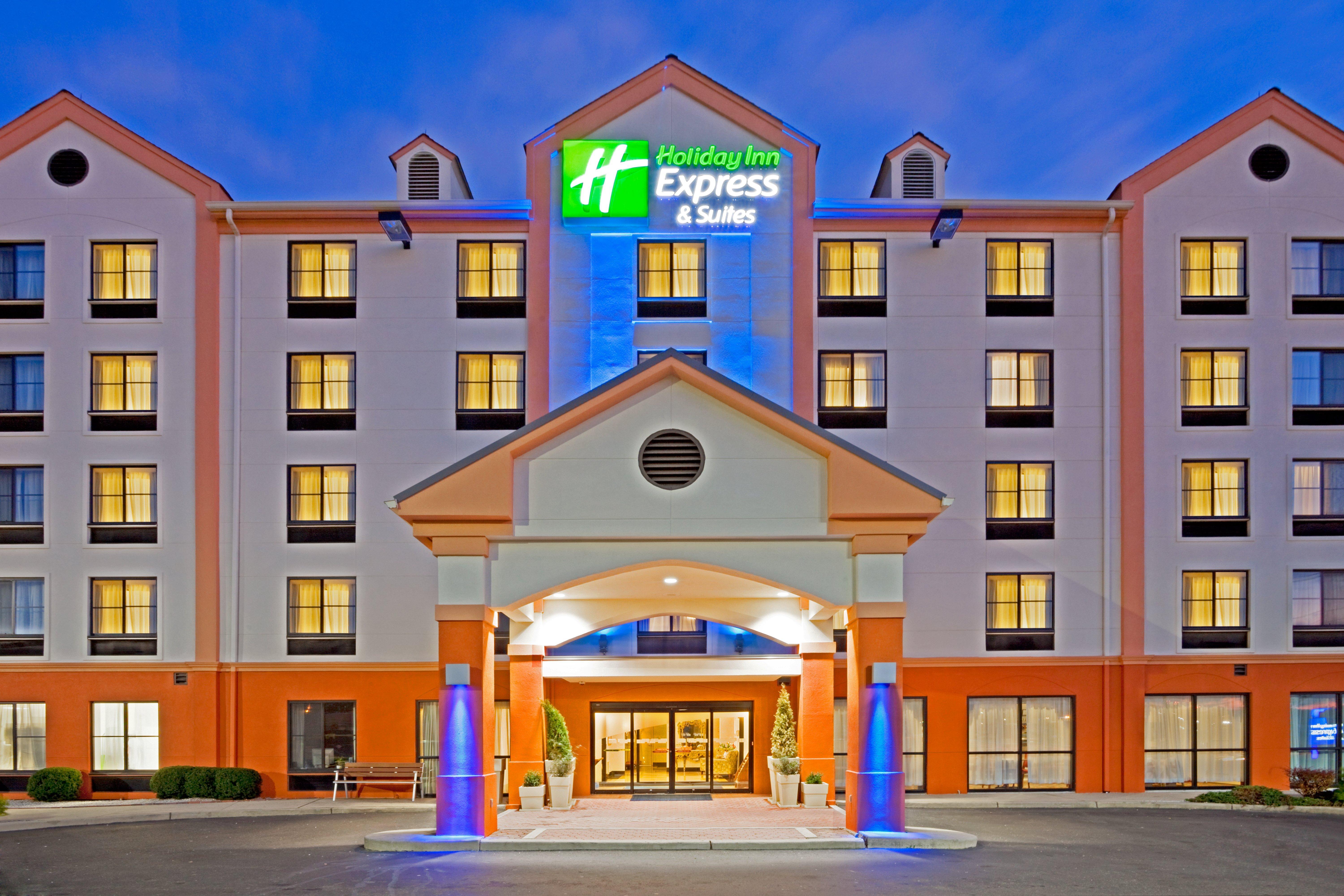 Holiday Inn Express Hotel & Suites Meadowlands Area By Ihg Carlstadt Zewnętrze zdjęcie